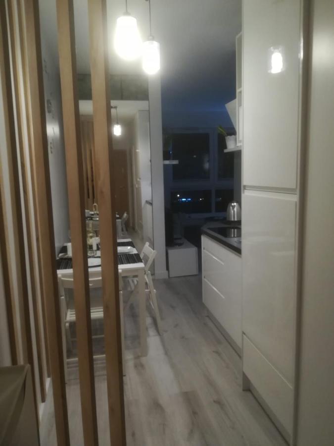 Apartment Obroncow Wybrzeza *